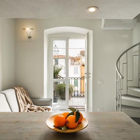 La Casa Sulla Terrazza Apartment Сарнико Екстериор снимка