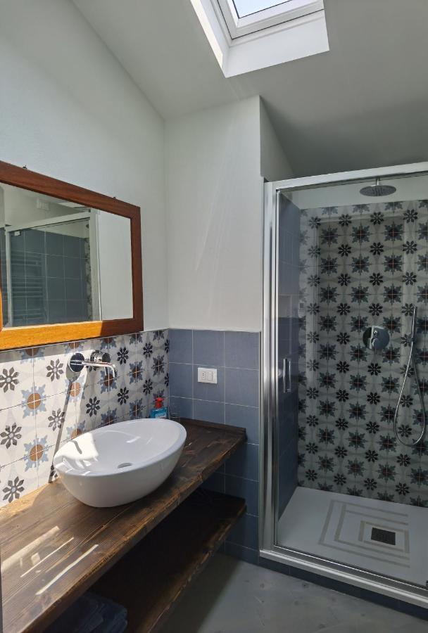 La Casa Sulla Terrazza Apartment Сарнико Екстериор снимка